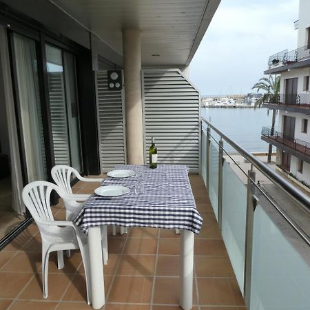 Apartament Vistamar Llança Екстериор снимка