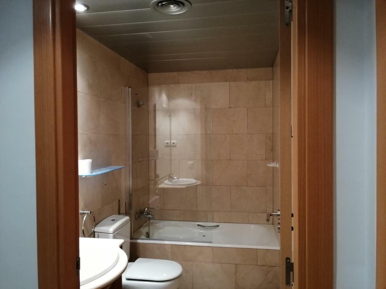 Apartament Vistamar Llança Екстериор снимка